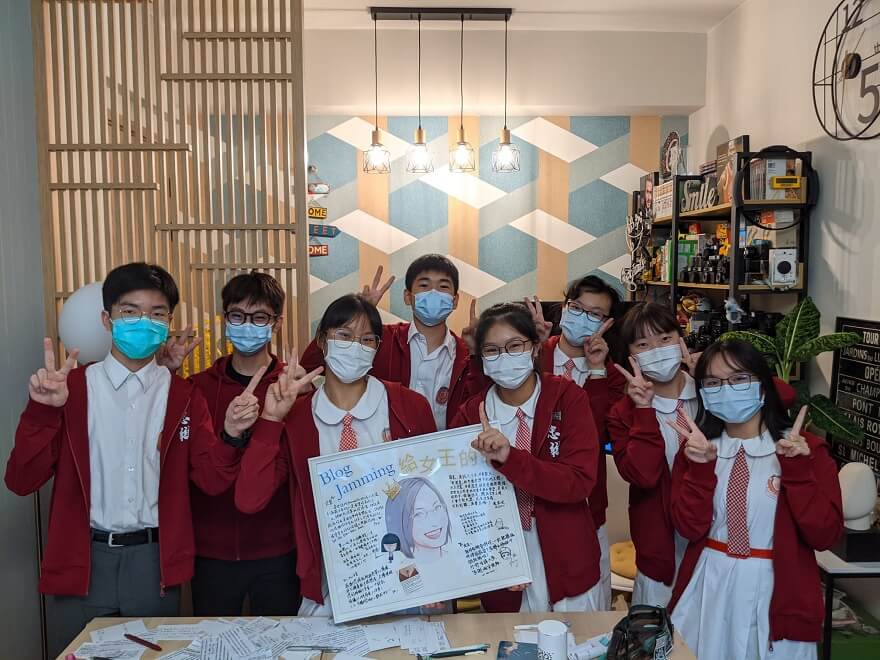 plkc debate team_880x560